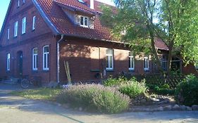 Zur Windrose Ferienwohnung an der Windmühle Labbus